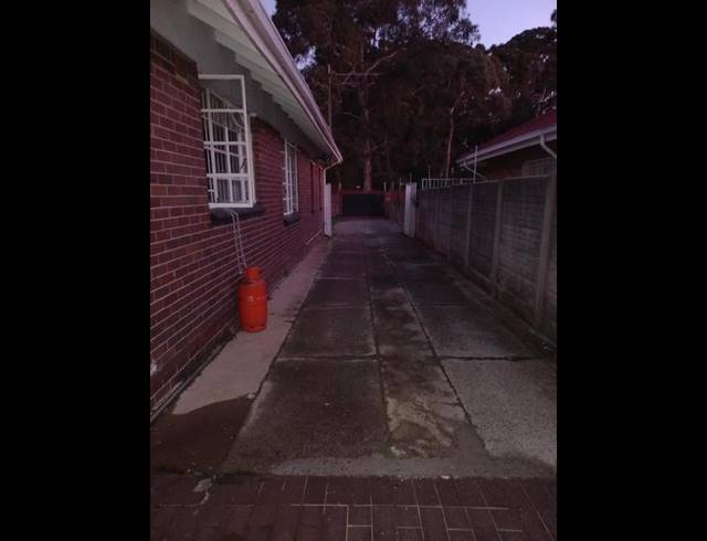 3 BEDROOM PROPERTY TO RENT IN KENSINGTON